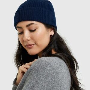 Classic navy beanie
